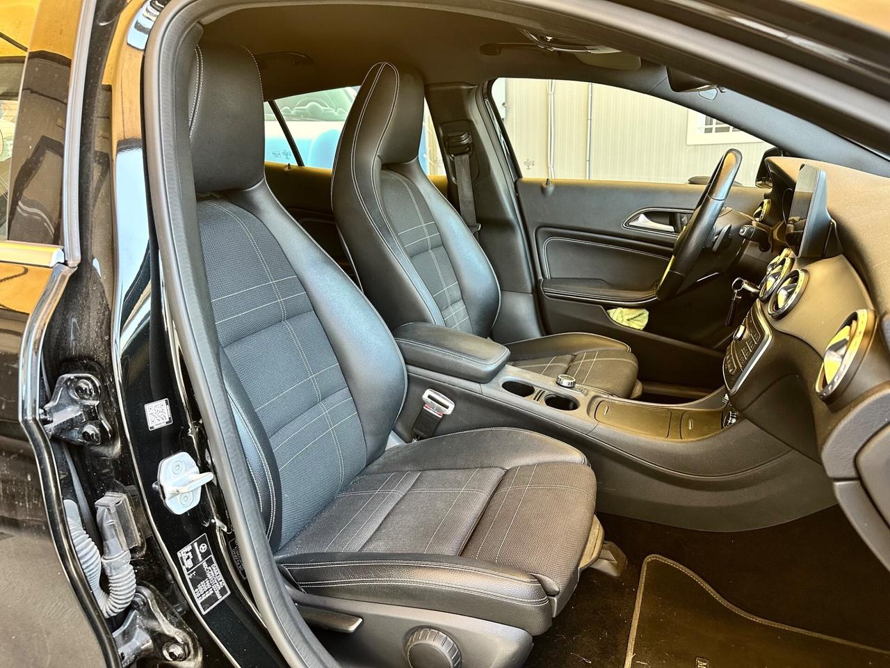 Mercedes-benz GLA 180 d Automatic Sport