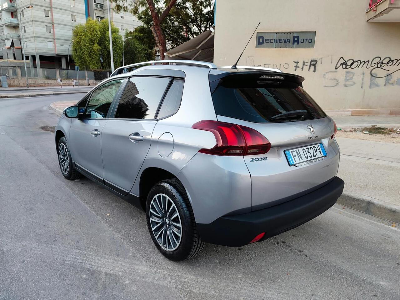 Peugeot 2008 1.6 BlueHDi 75 CV