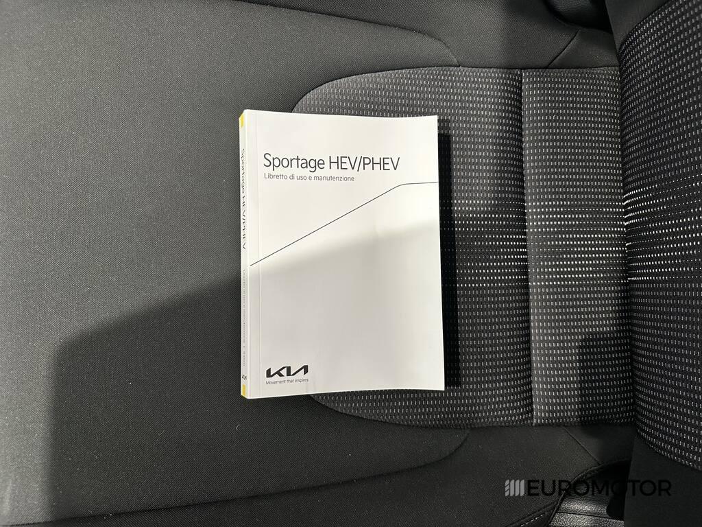 Kia Sportage 1.6 T-GDi HEV Style AT6
