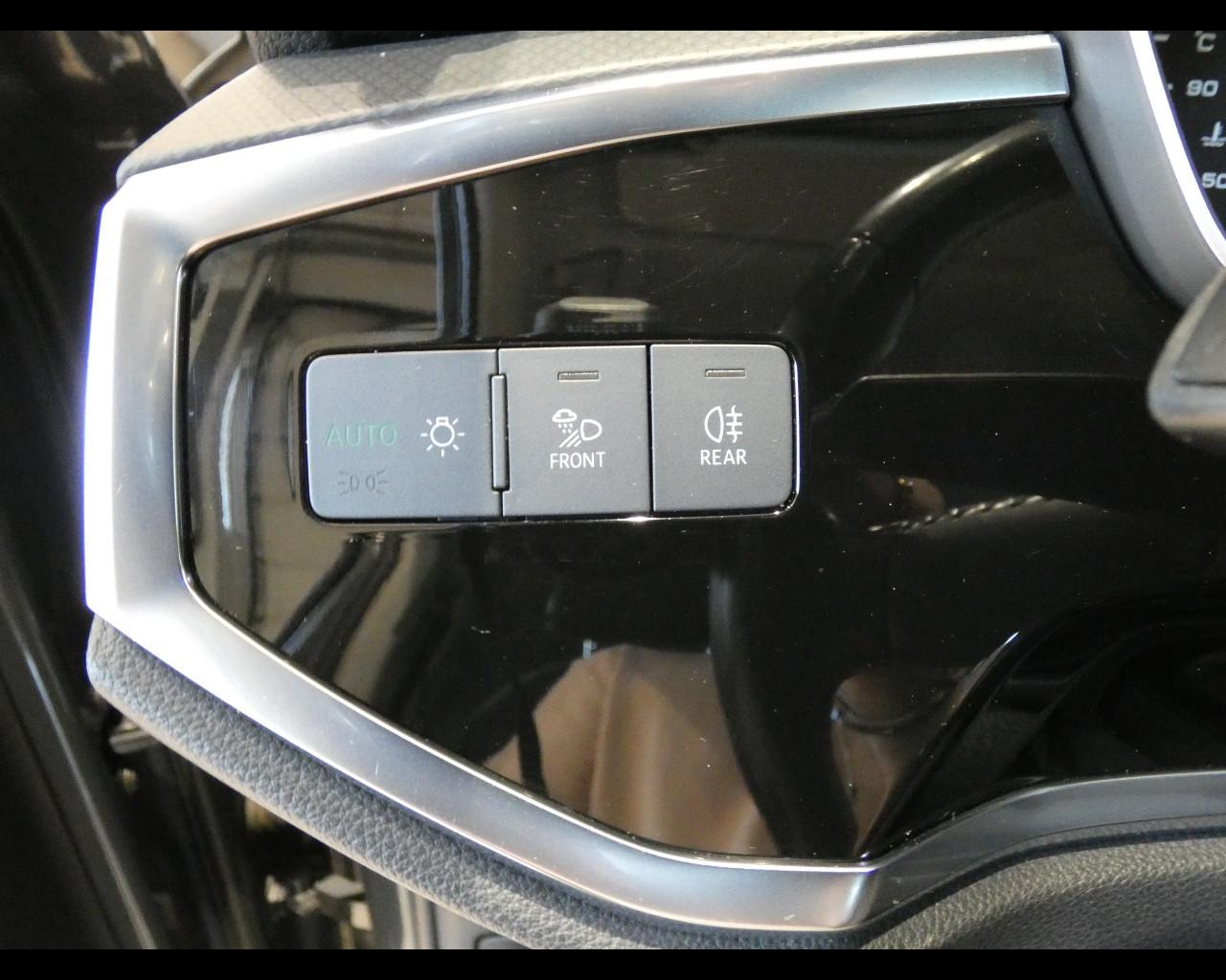 AUDI Q3 2ª serie - Q3 35 TDI quattro