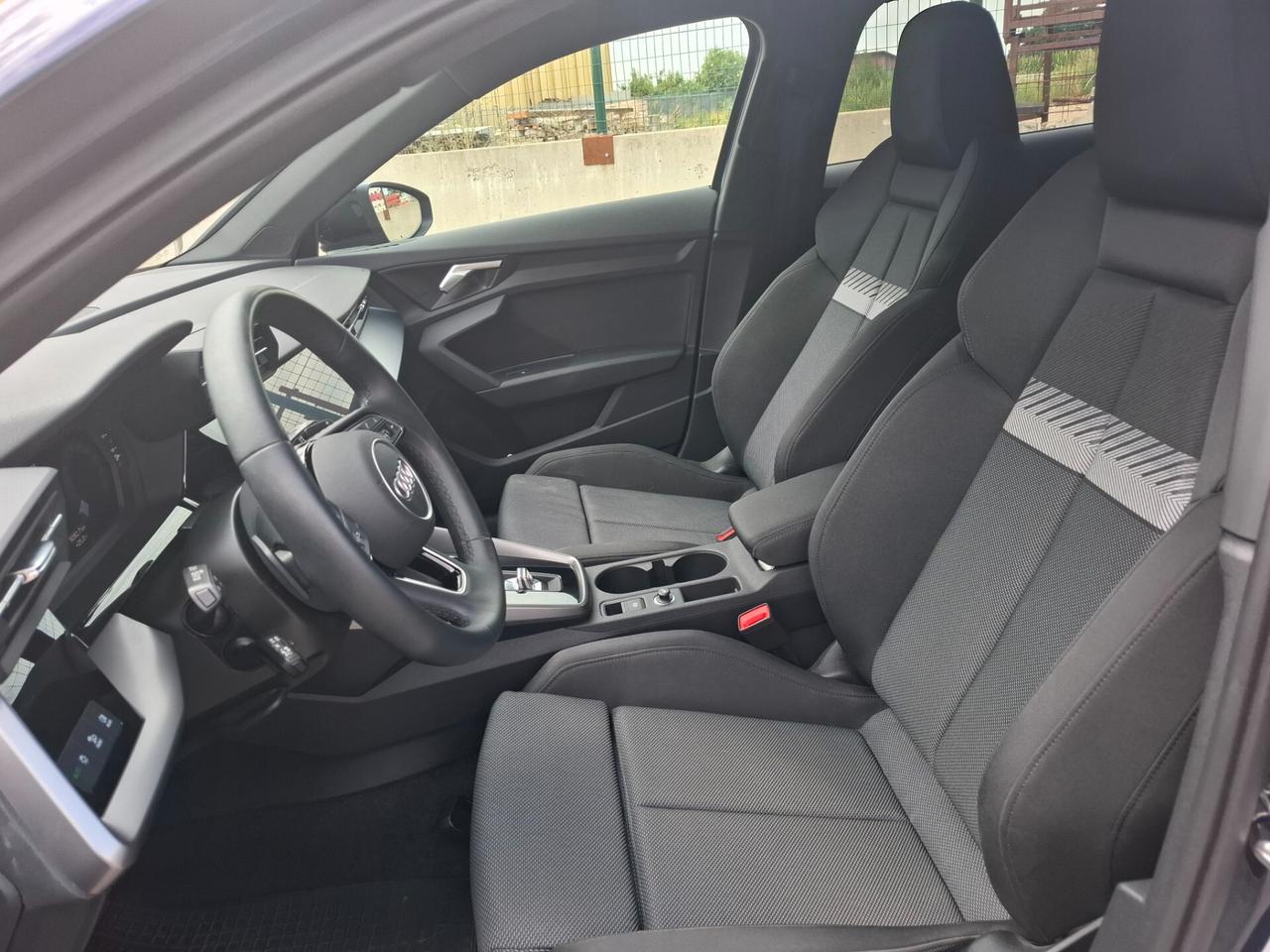 Audi A3 allstreet 35 TFSI S tronic Identity Contrast