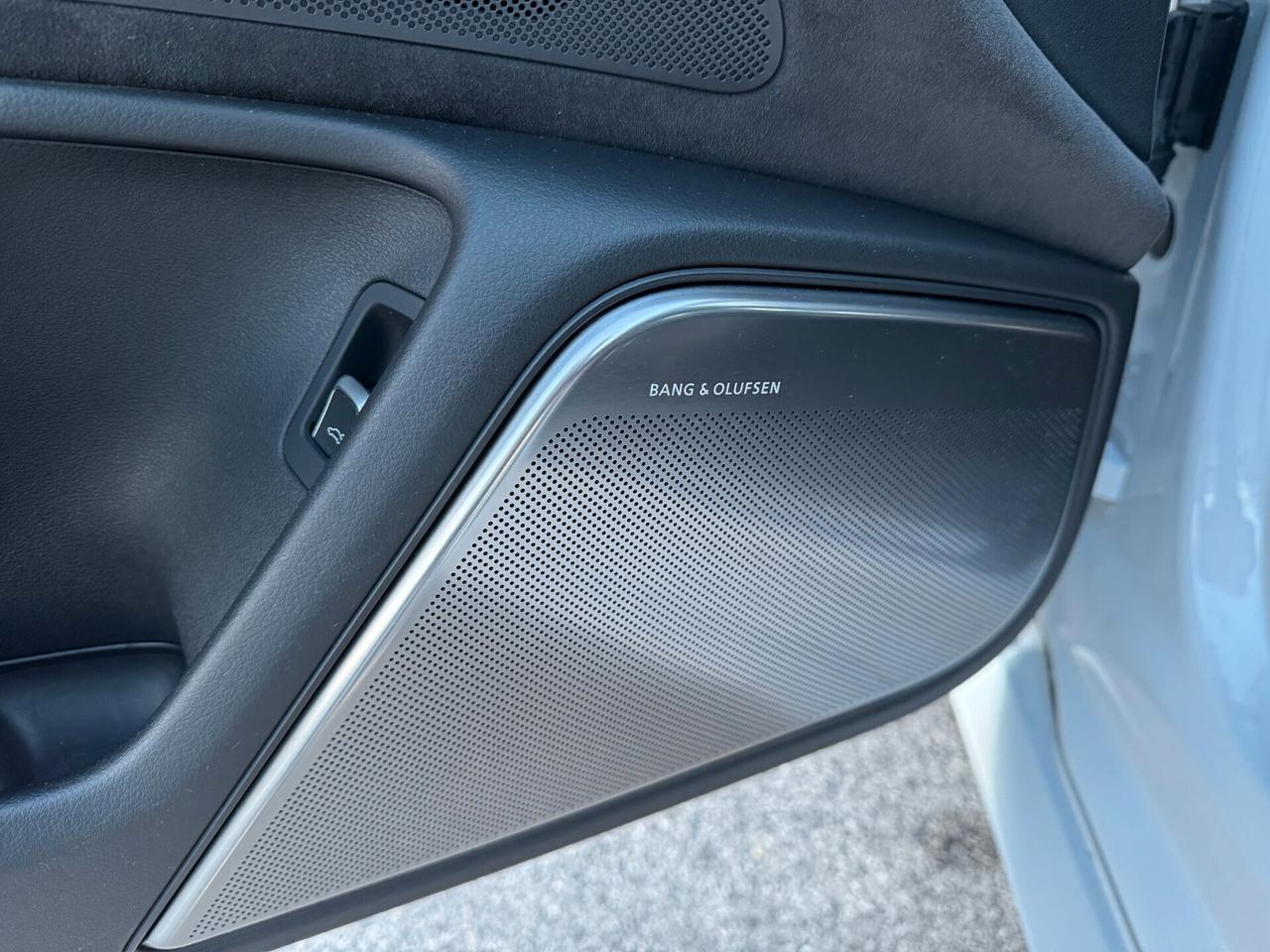 Audi RS6 RS 6 Avant 4.0 TFSI quattro tiptronic performance