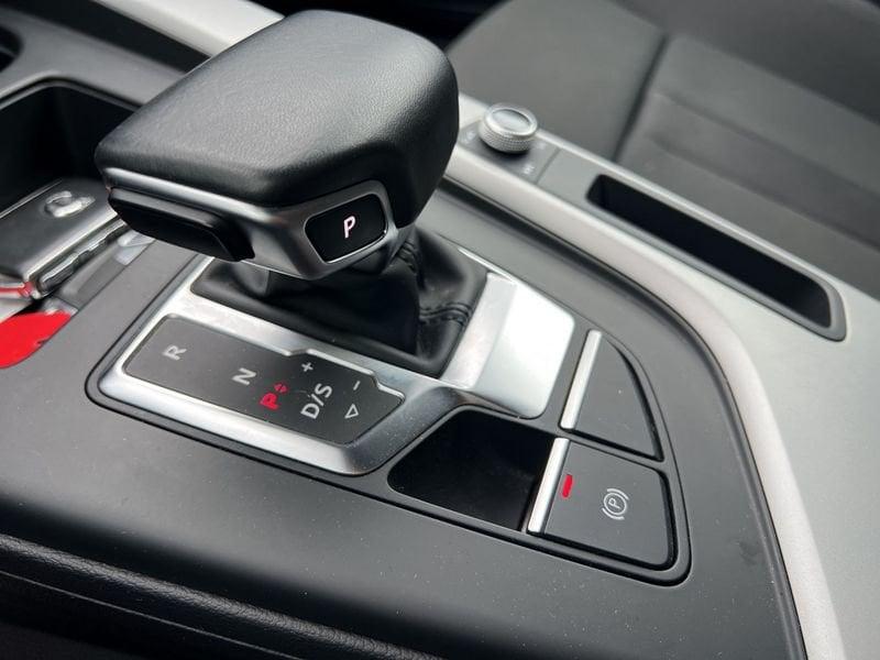 Audi A4 35 TDI/163 CV S tronic Business Advanced