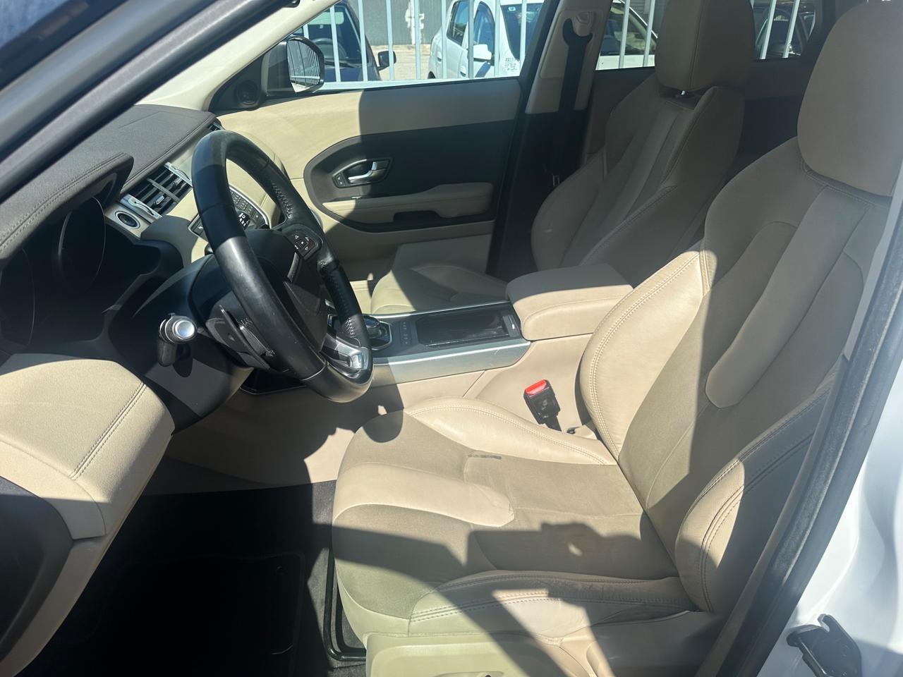 Land Rover Range Evoque 2.2 Sd4 5p. Prestige