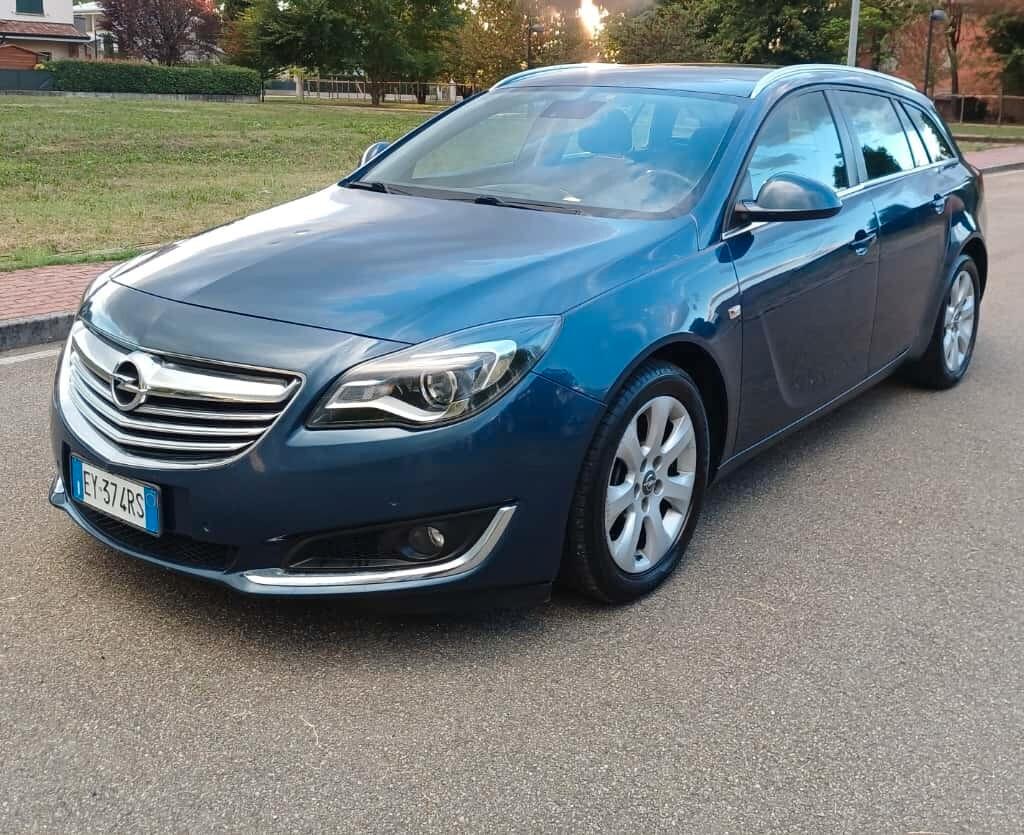 Opel Insignia 2.0 CDTI 140CV Ecopower 104gr. Sports Tourer Cosmo Business