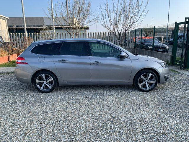PEUGEOT 308 BlueHDi 120 S&S SW Allure