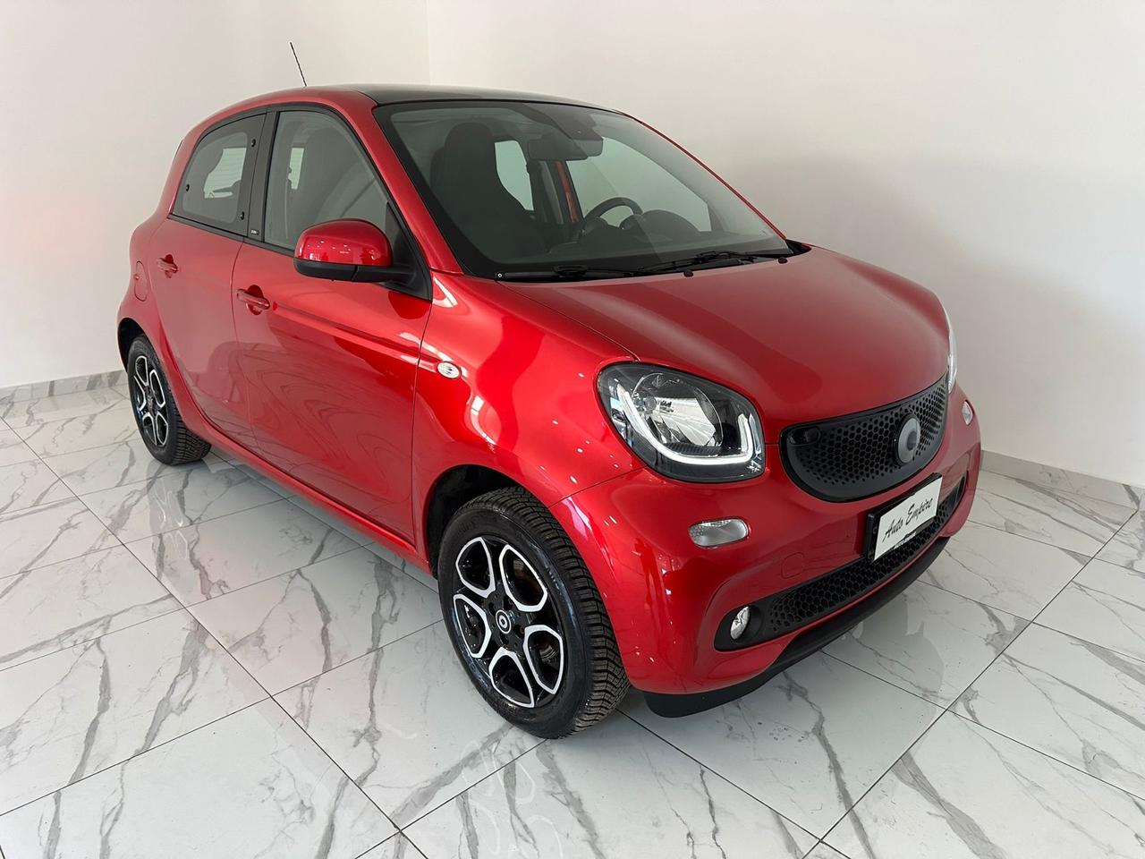 SMART FORFOUR PRIME AUTOMATICA 31.000 KM LED/PELLE/TETTO