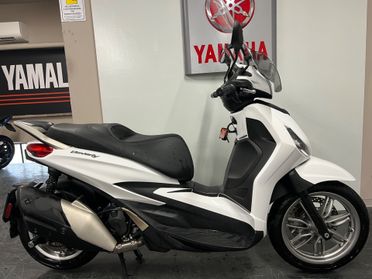 Piaggio Beverly 400 i.e.