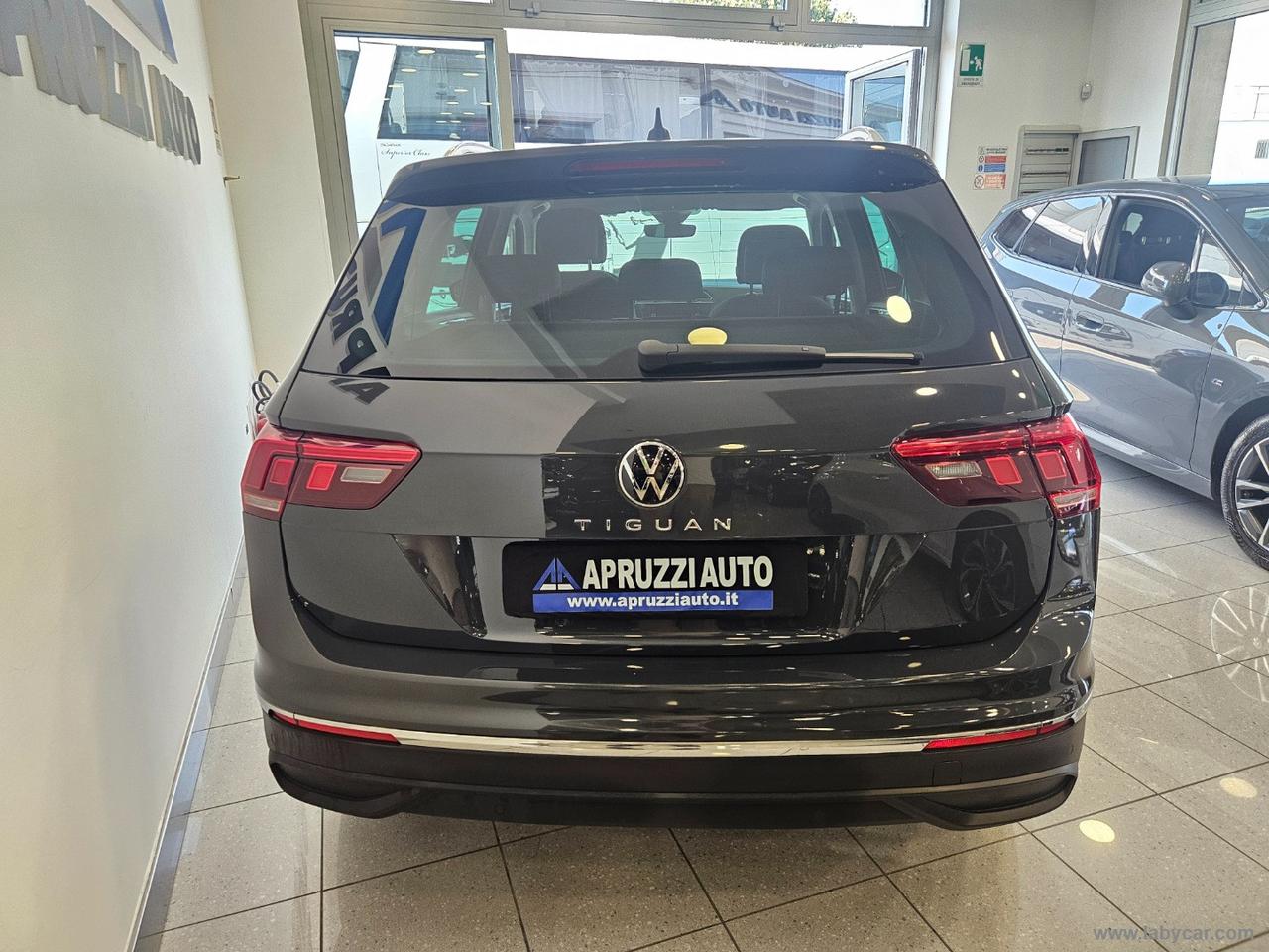 VOLKSWAGEN Tiguan 2.0 TDI 150CV SCR DSG Life