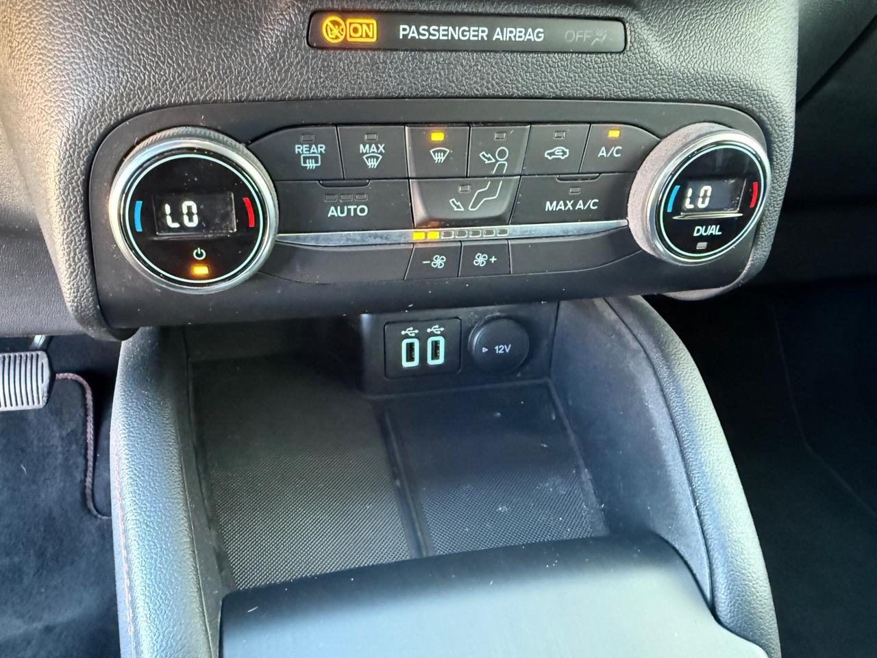 Ford Kuga 1.5 120 CV ST-Line X 2022 leggi descrizione