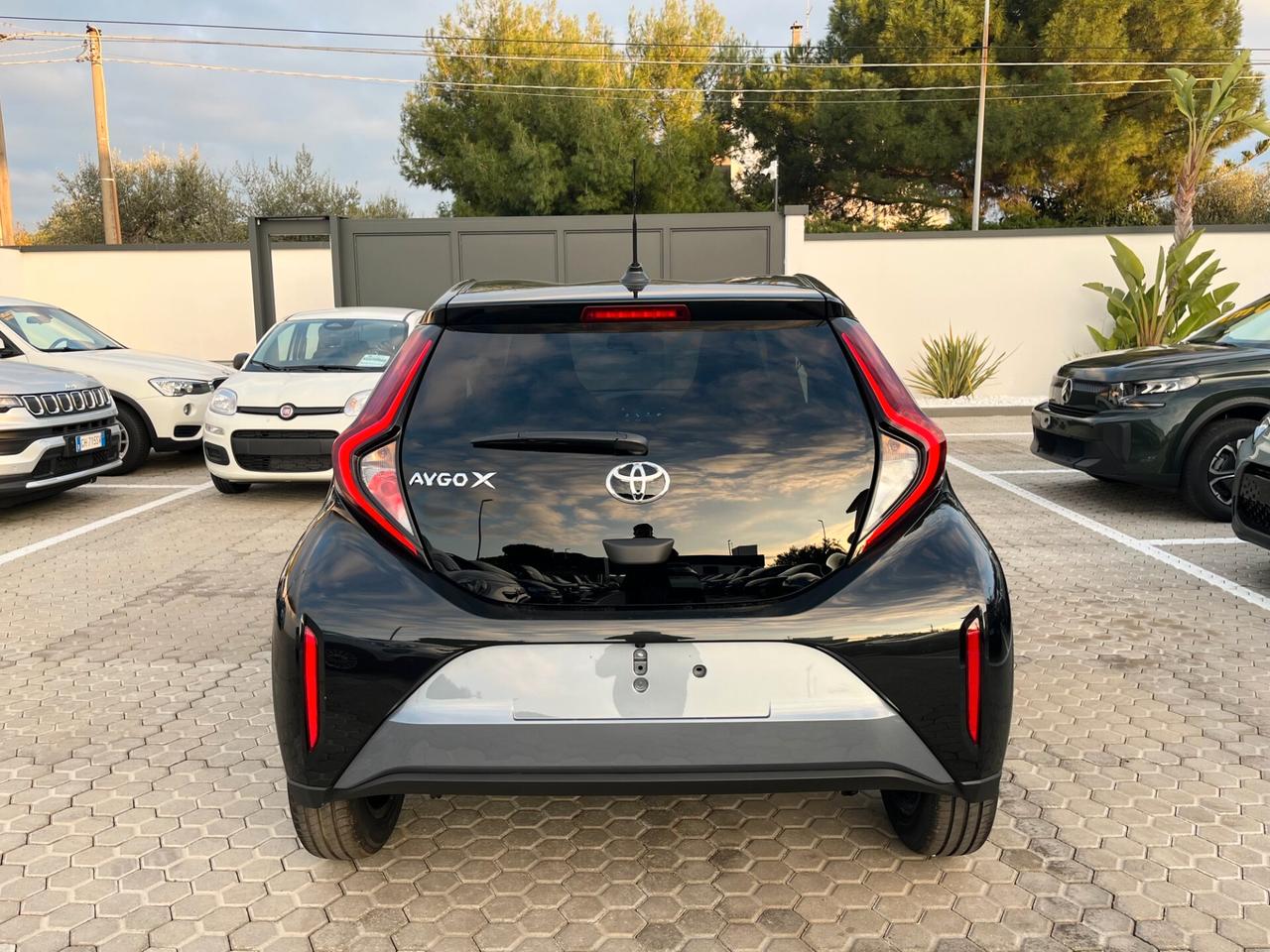 Toyota Aygo X 1.0 VVT-i 72 CV 5 porte Trend Km0