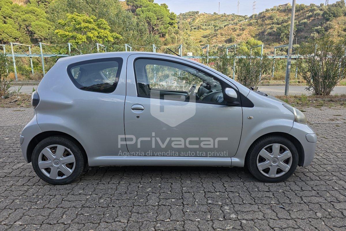 TOYOTA Aygo 1.0 12V VVT-i 3 porte Sol