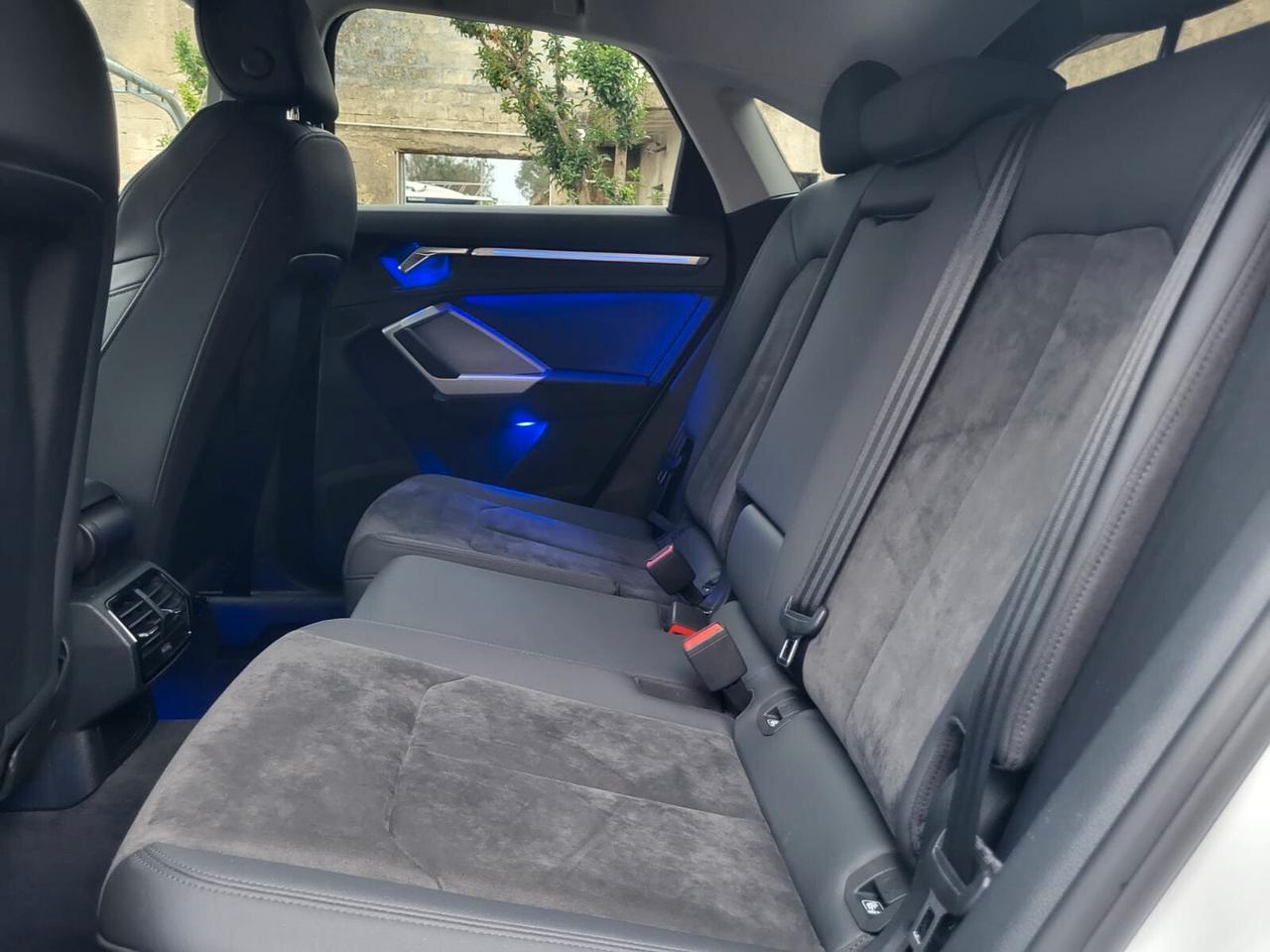 Audi Q3 S.P. 2.0 TDI 150 CV S-LINE +CERCHI 20+LUCI AMBIENTE..