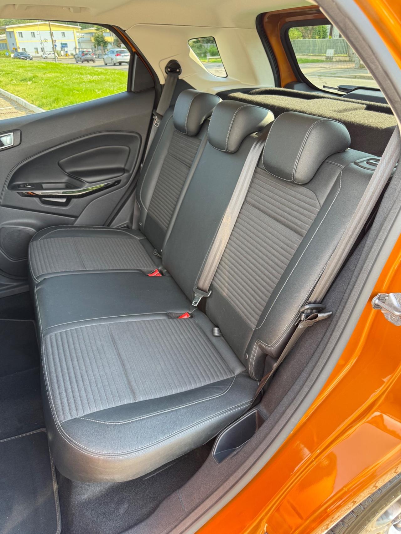 Ford EcoSport 1.5 TDCi 100 CV Start&Stop ST-Line*Navi*Pelle*Euro 6