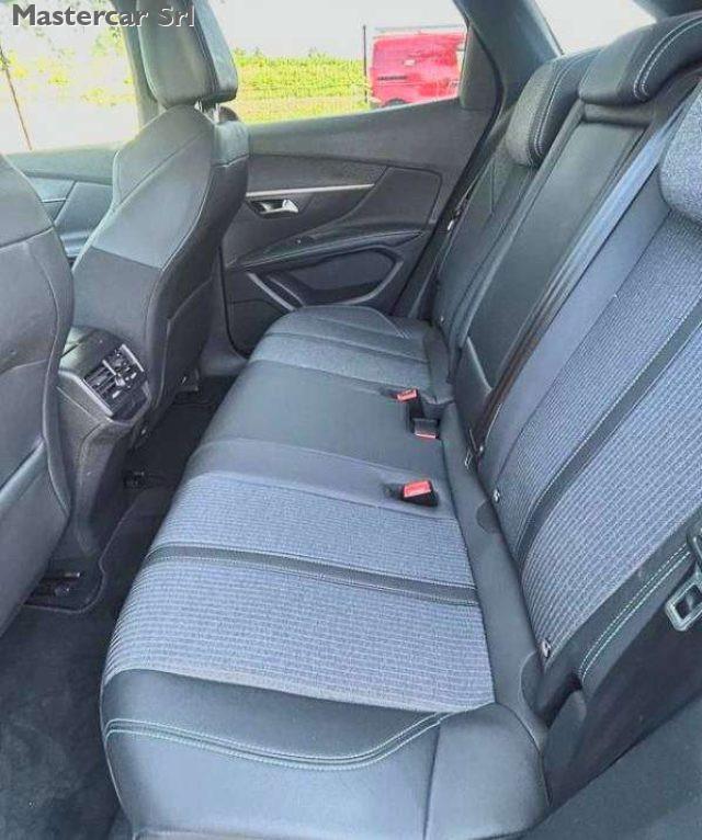 PEUGEOT 3008 BlueHDI 130 EAT8 S&S Allure - GM028WK