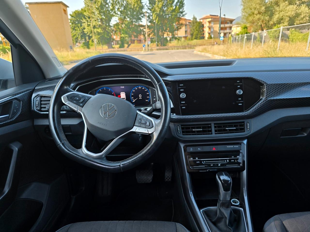 Volkswagen T-Cross 1.0 TSI 110 CV DSG Sport