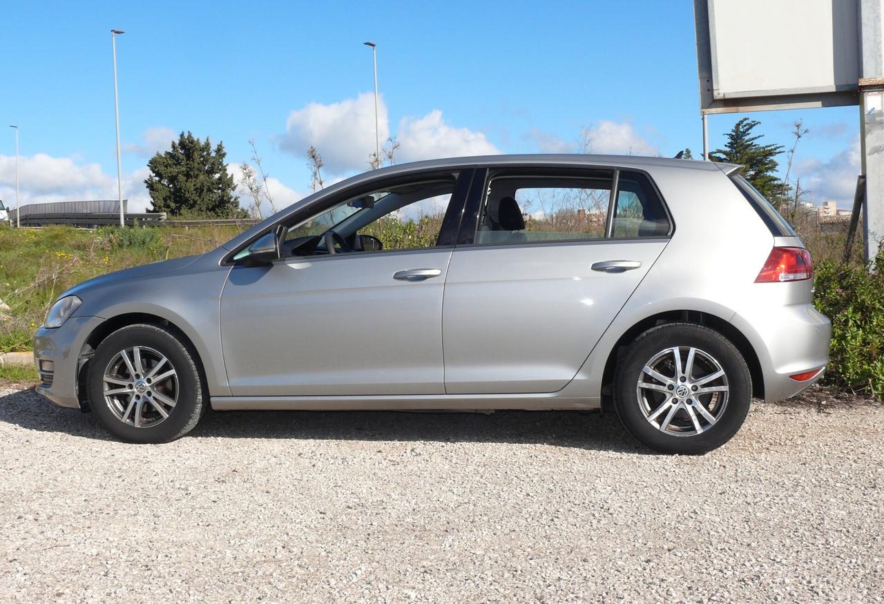 Volkswagen Golf 1.2 TSI 85 CV 5p. Trendline BlueMotion Technology (M1252)
