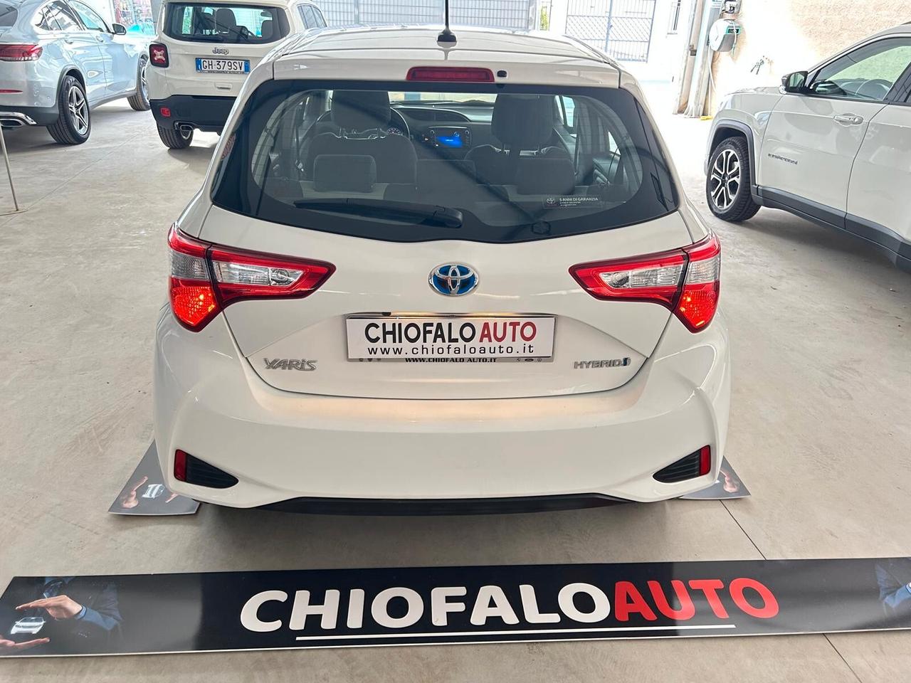 Toyota Yaris 1.5 Hybrid 5 porte Business