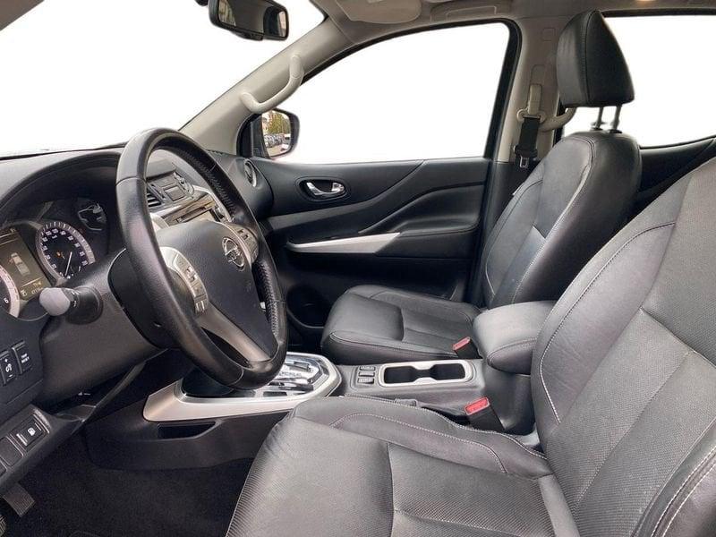 Nissan Navara 2.3 dci d.cab Tekna 4wd 190cv auto my18