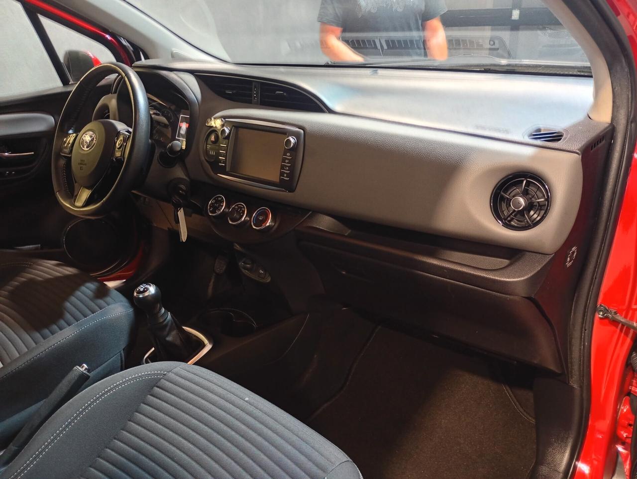 Toyota Yaris 1.0 72 CV 5 porte Active
