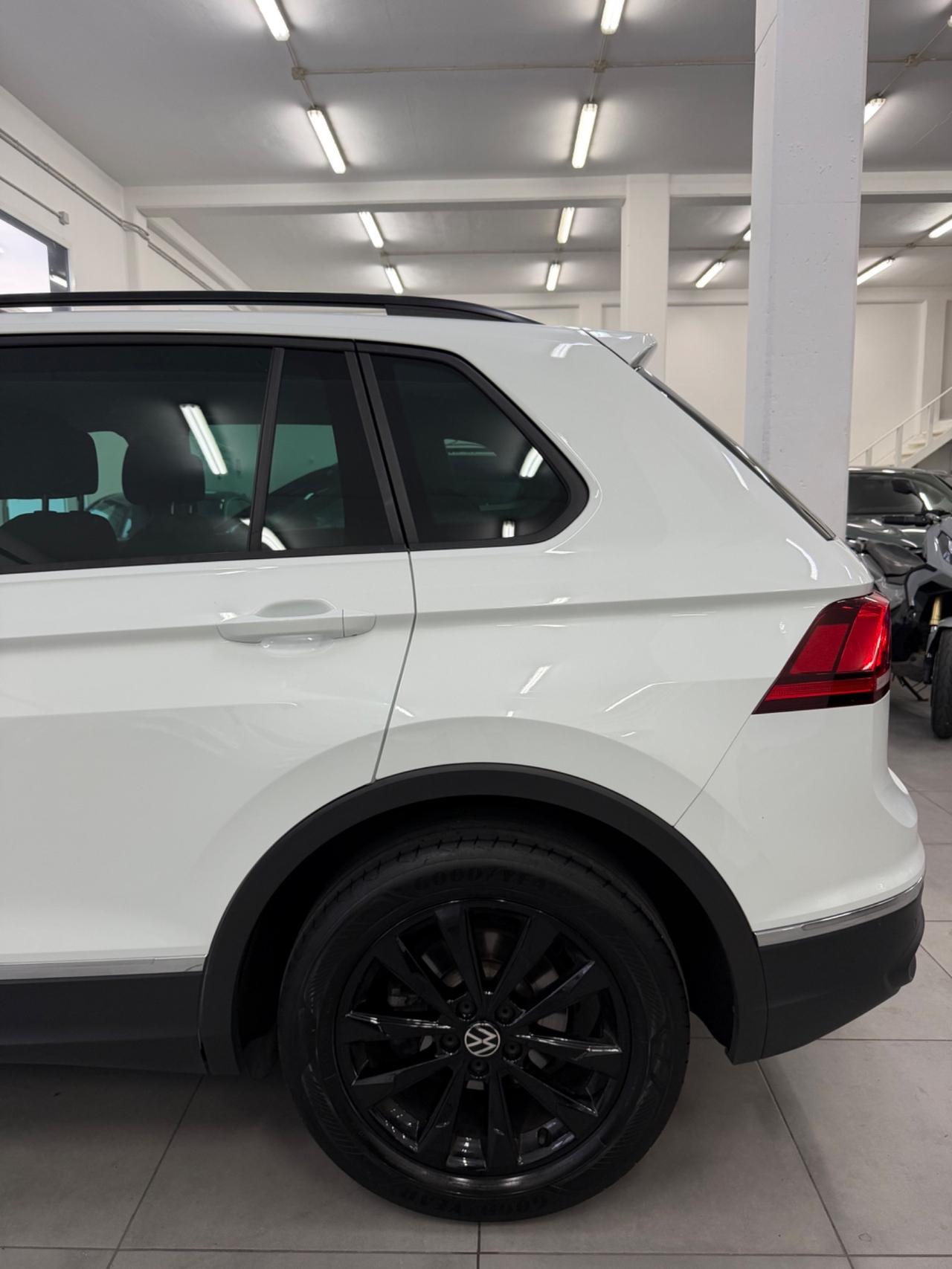 VW Tiguan 2.0 TDI 150 CV SCR DSG FINANZIABILE