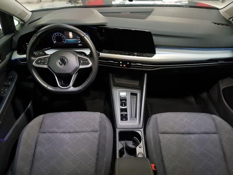 Volkswagen Golf 1.0 eTSI EVO DSG Life