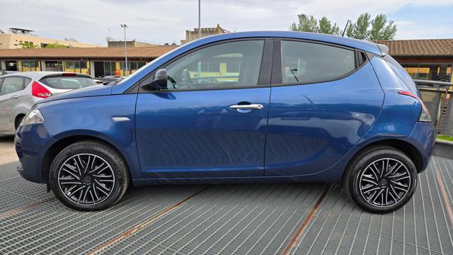 LANCIA Ypsilon 1.0 FIREFLY HYBRID ORO PROMO CVT AZ.LE GARANZIA