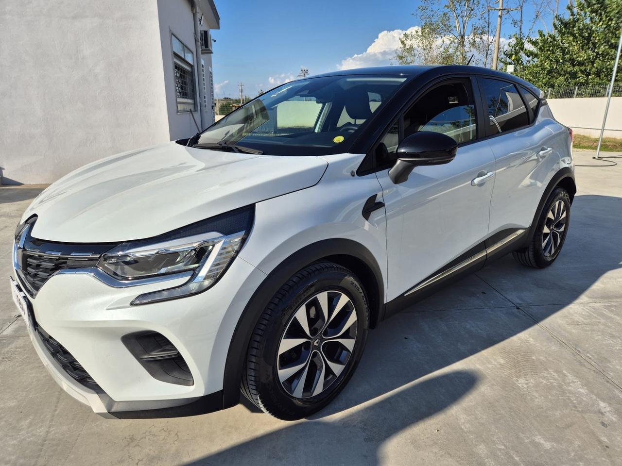 Renault Captur TCe 100 CV GPL Intens