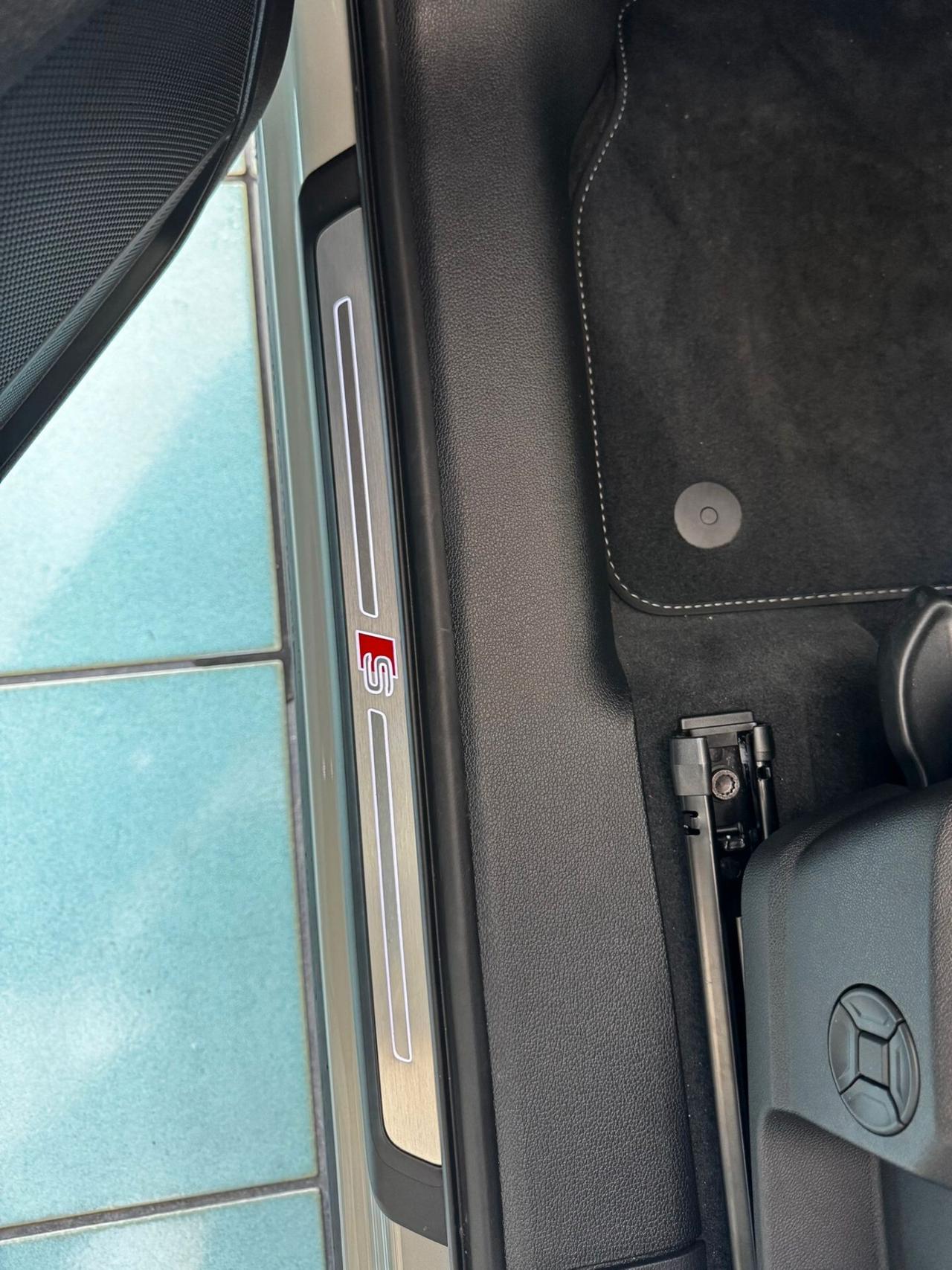 Audi Q3 SPB 35 TDI S tronic S line Black identity