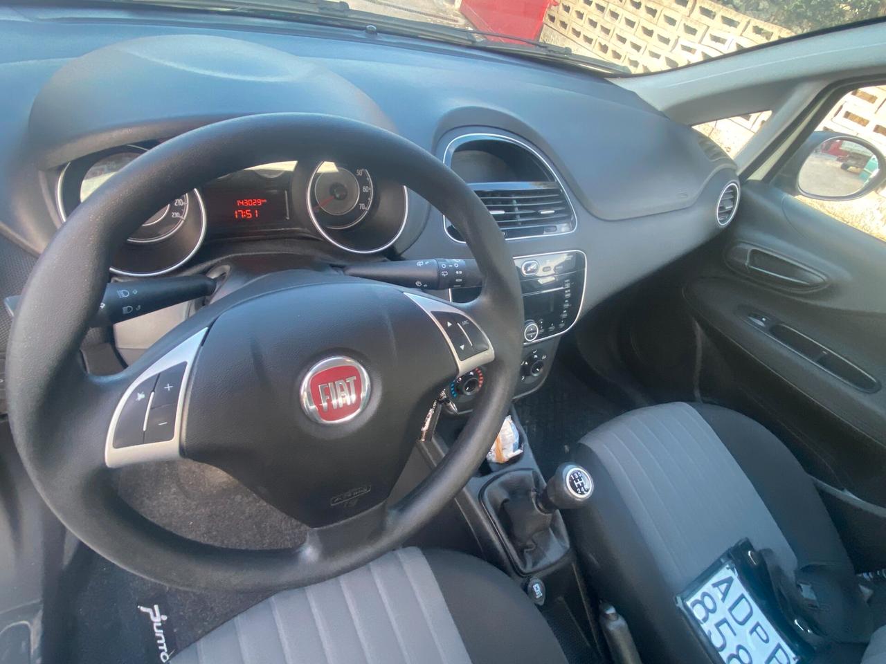 Fiat Punto 1.3 MJT II S&S 95 CV 5 porte Street