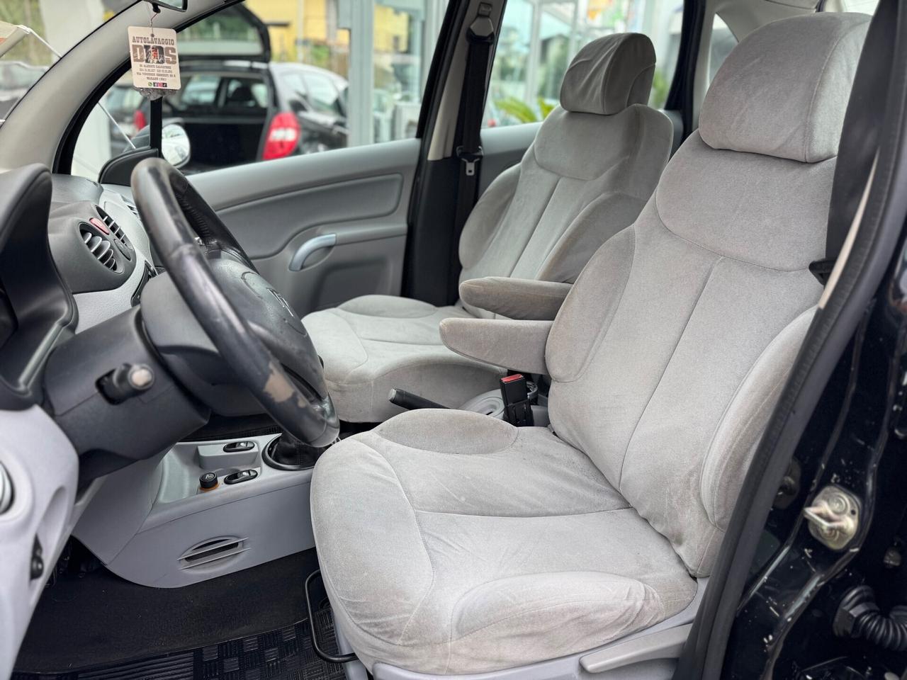 Citroen C3 1.4 HDi 70CV Exclusive