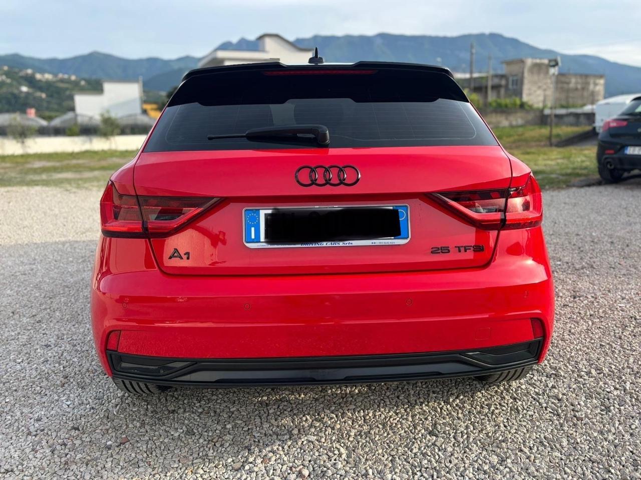Audi A1 SPB 25 TFSI S line edition 90000KM