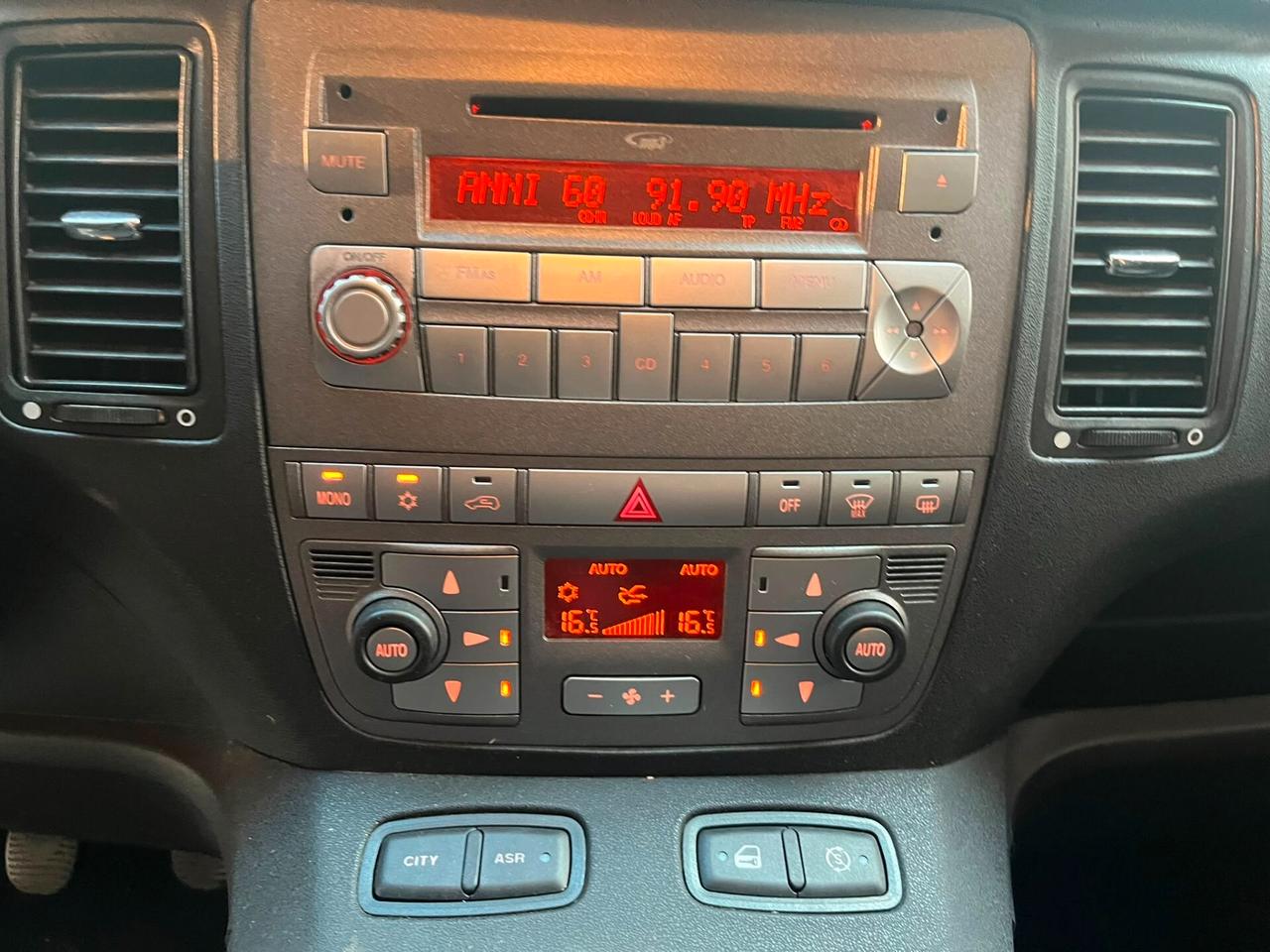 Lancia MUSA 1.3 Mjt - 100000KM!! - 2012