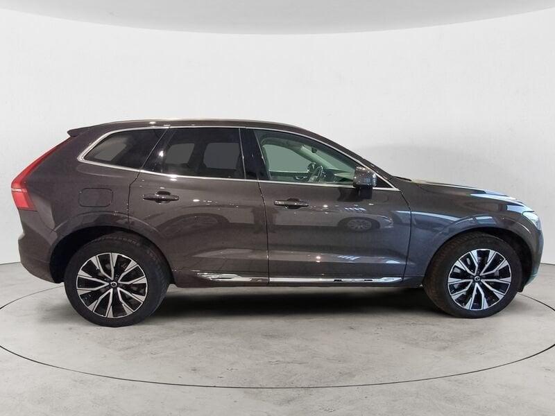 Volvo XC60 B4 197+14 CV Automatica Mild Hybrid Diesel Plus Bright