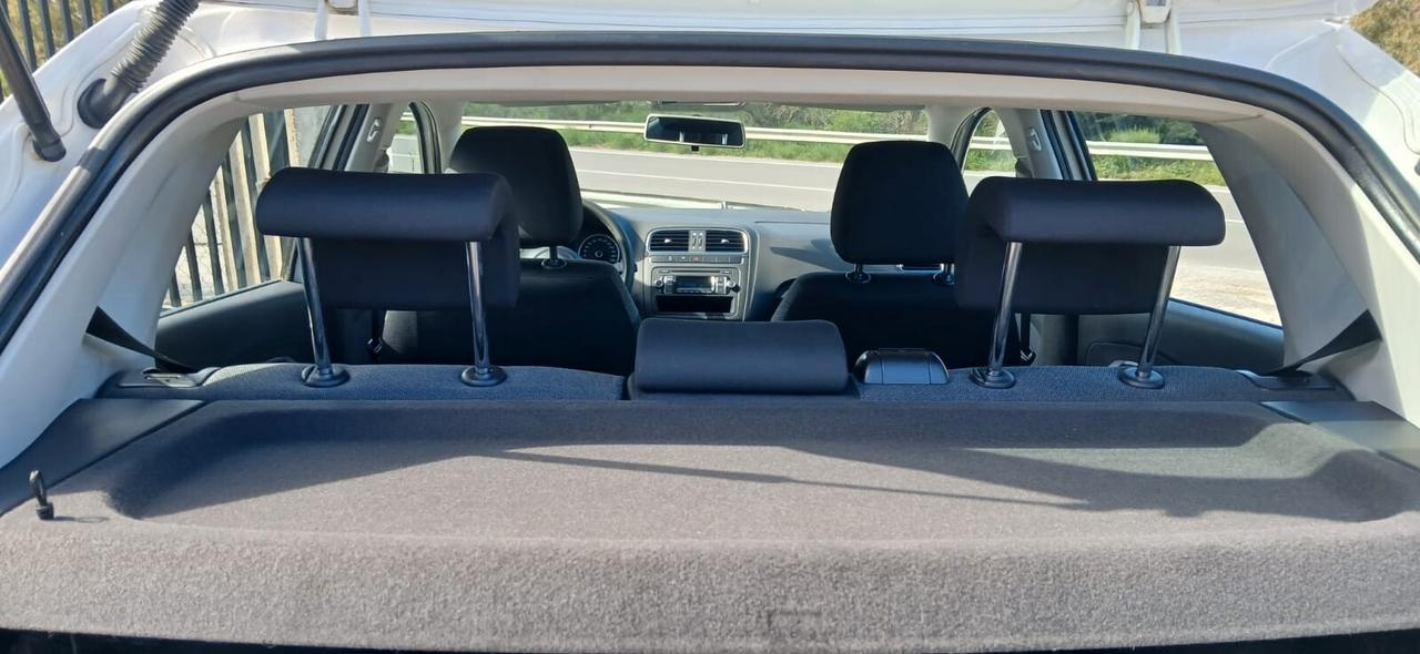 Volkswagen Polo 1.2 TDI Comfortline - 2014