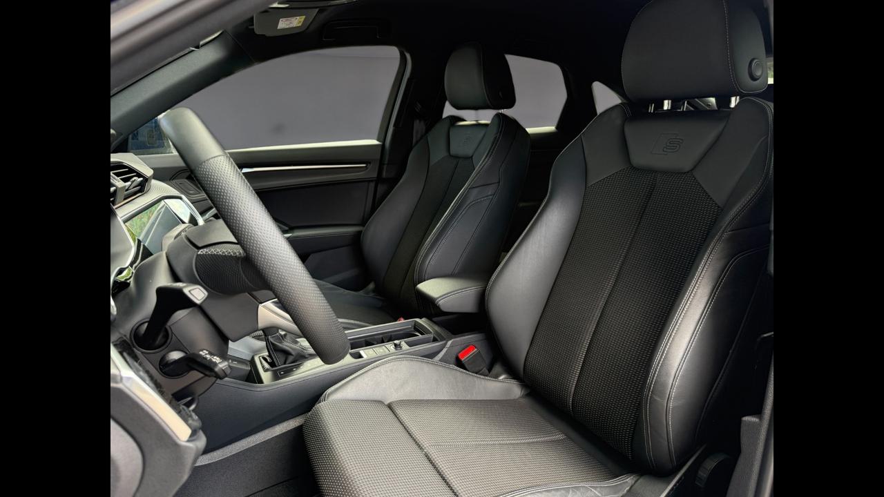 AUDI Q3 I 2019 Sportback - Q3 Sportback 35 2.0 tdi S line edition s-tronic