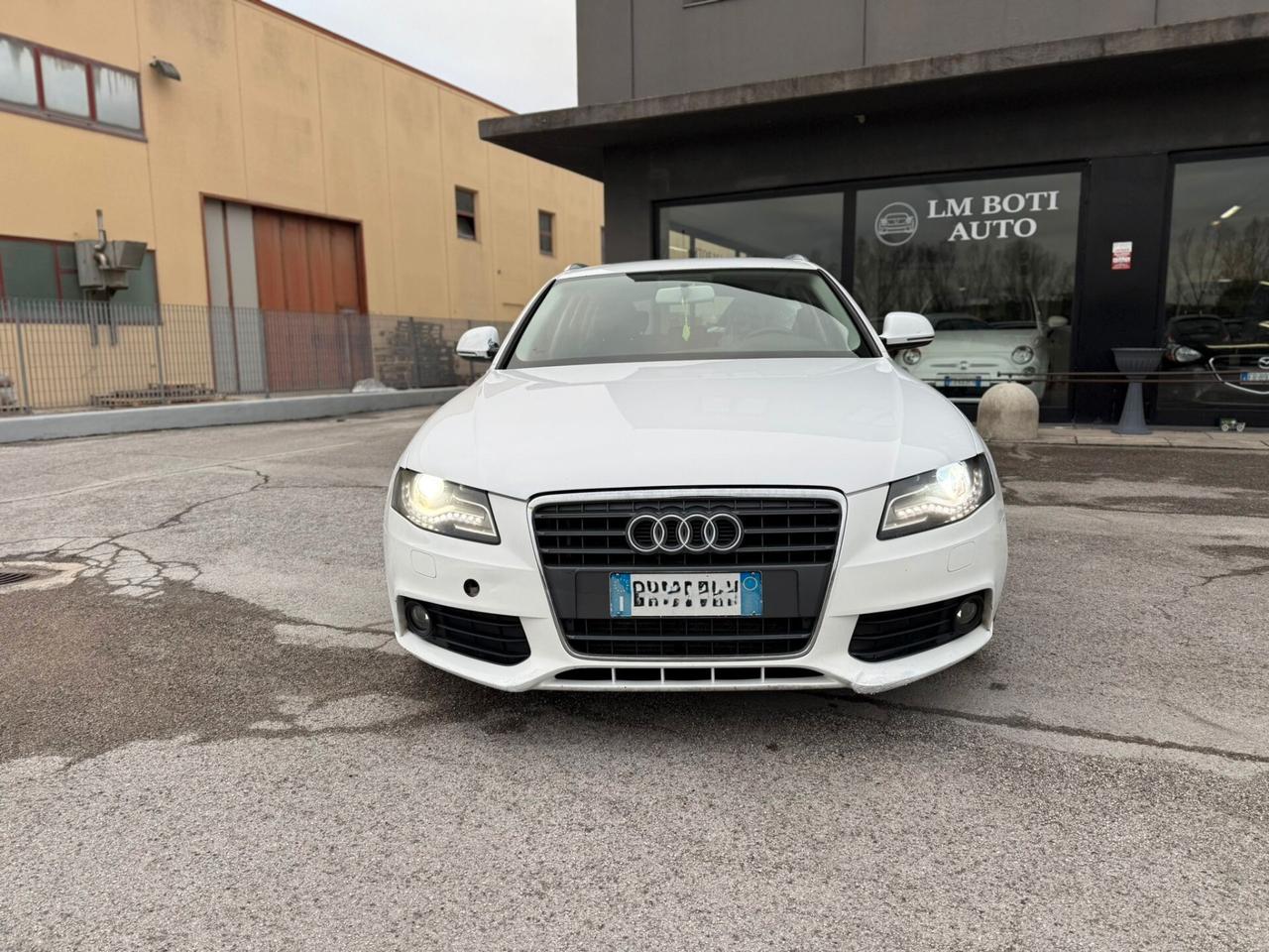 AUDI A4 2.0 TDI 2010 12 MESI DI GARANZIA