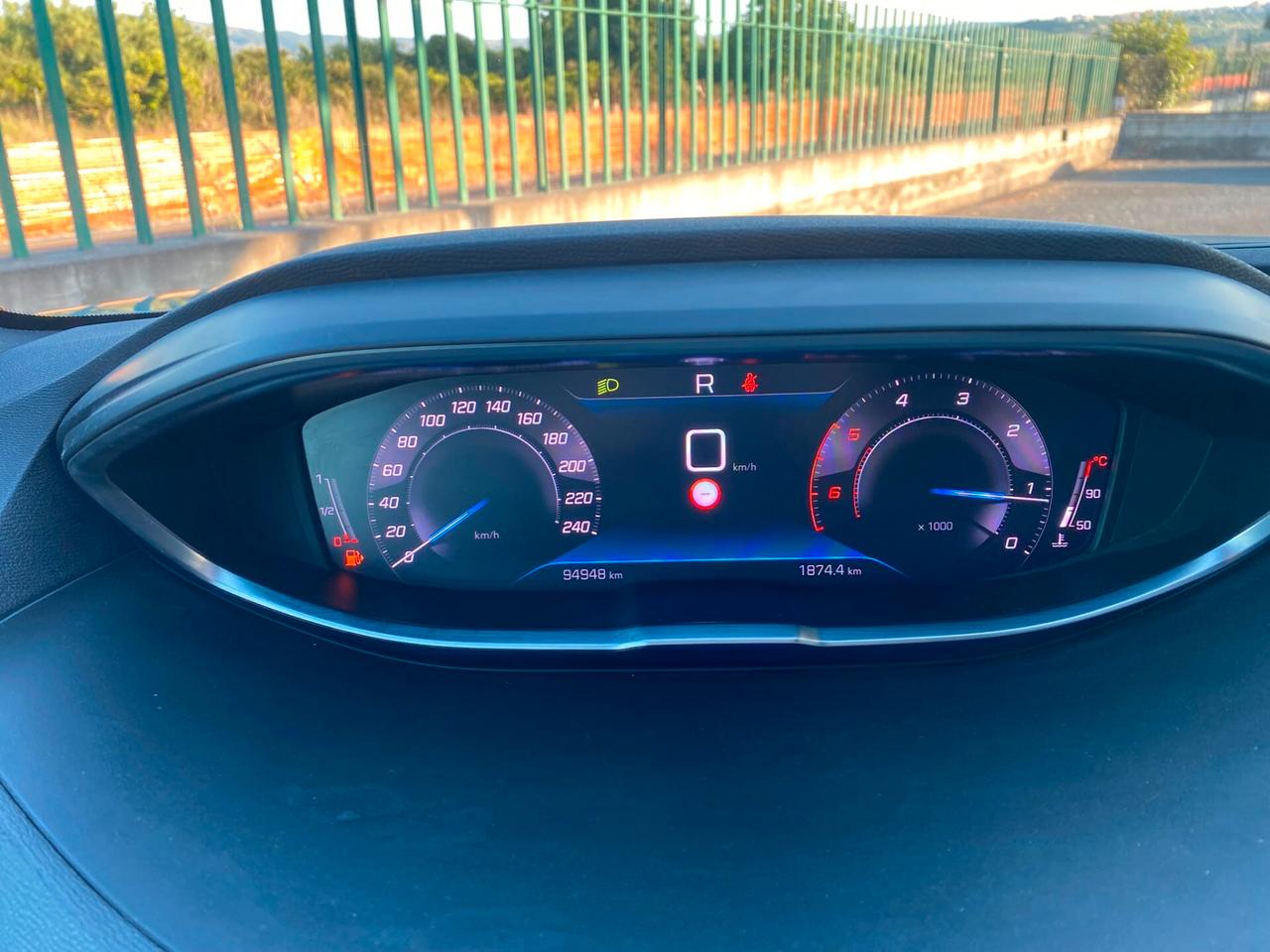 Peugeot 5008 BlueHDi 130 S&S EAT8 Allure Pack