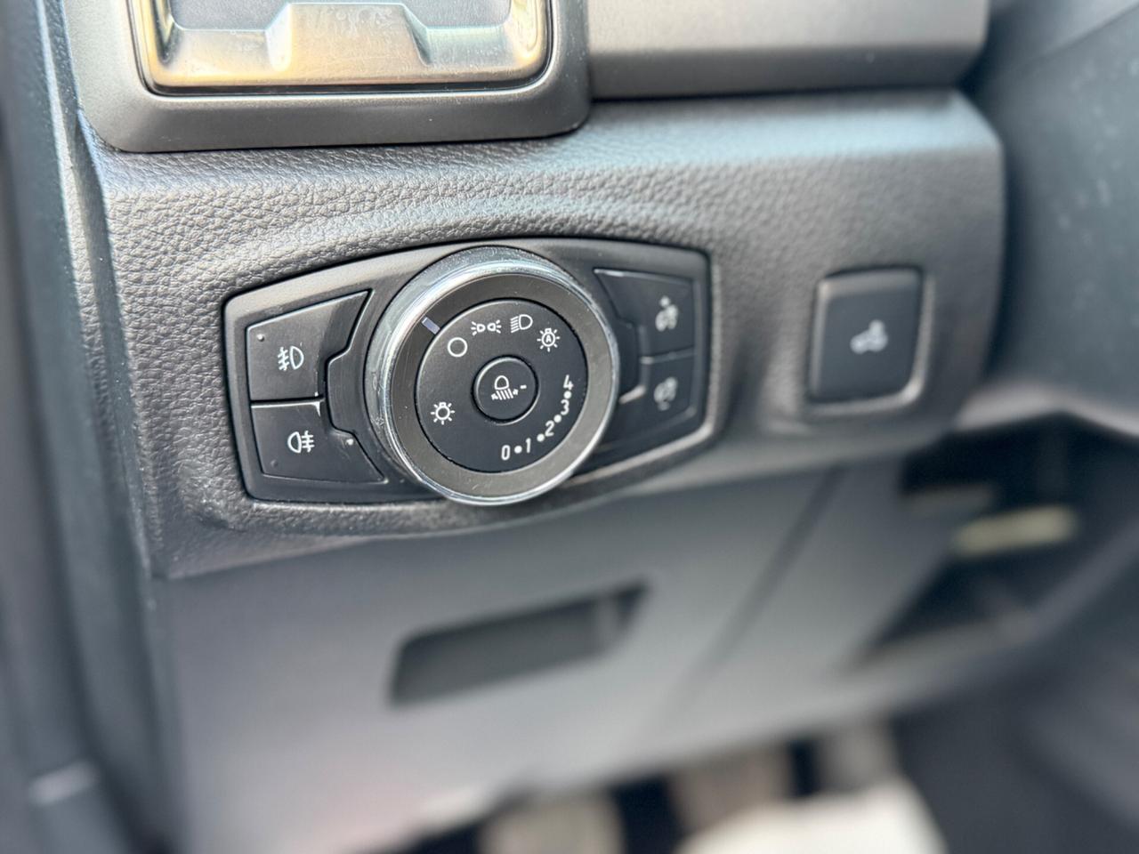 Ford Ranger 2.0 ECOBLUE DC Wildtrak 5 posti
