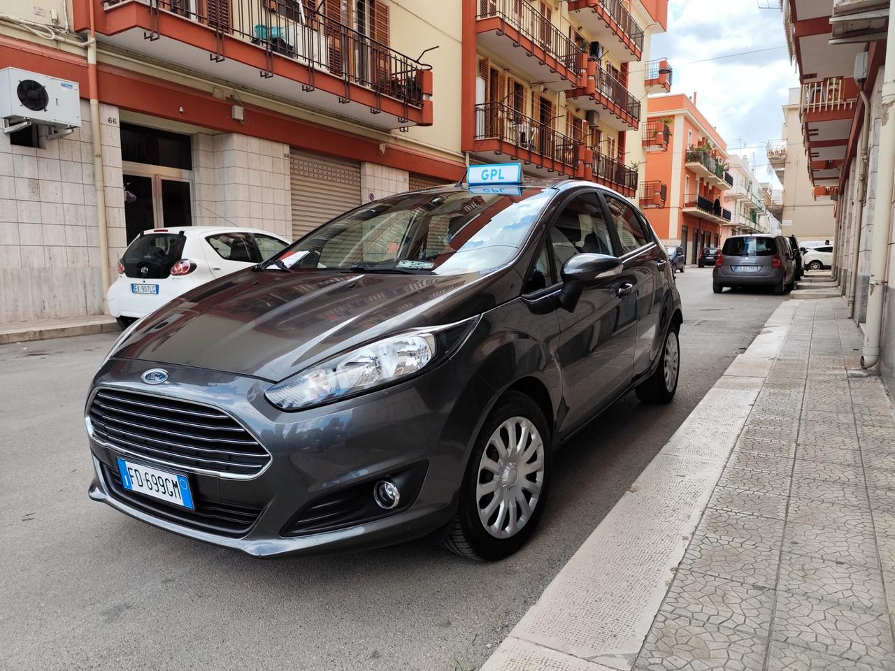 Ford Fiesta 1.4 Gpl 6 serie 2016 GARANZIA