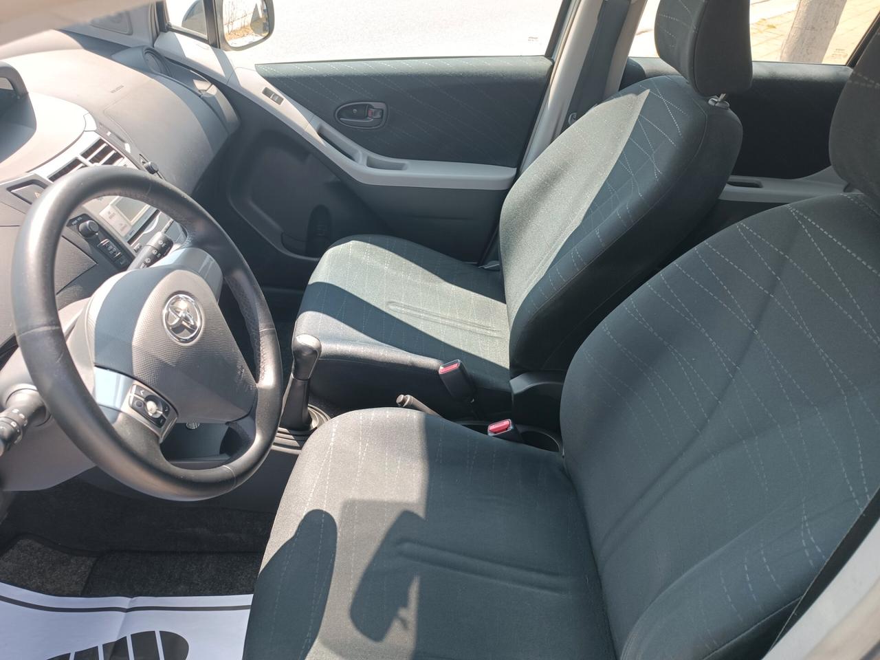 Toyota Yaris 1.4 D-4D 5 porte Sol