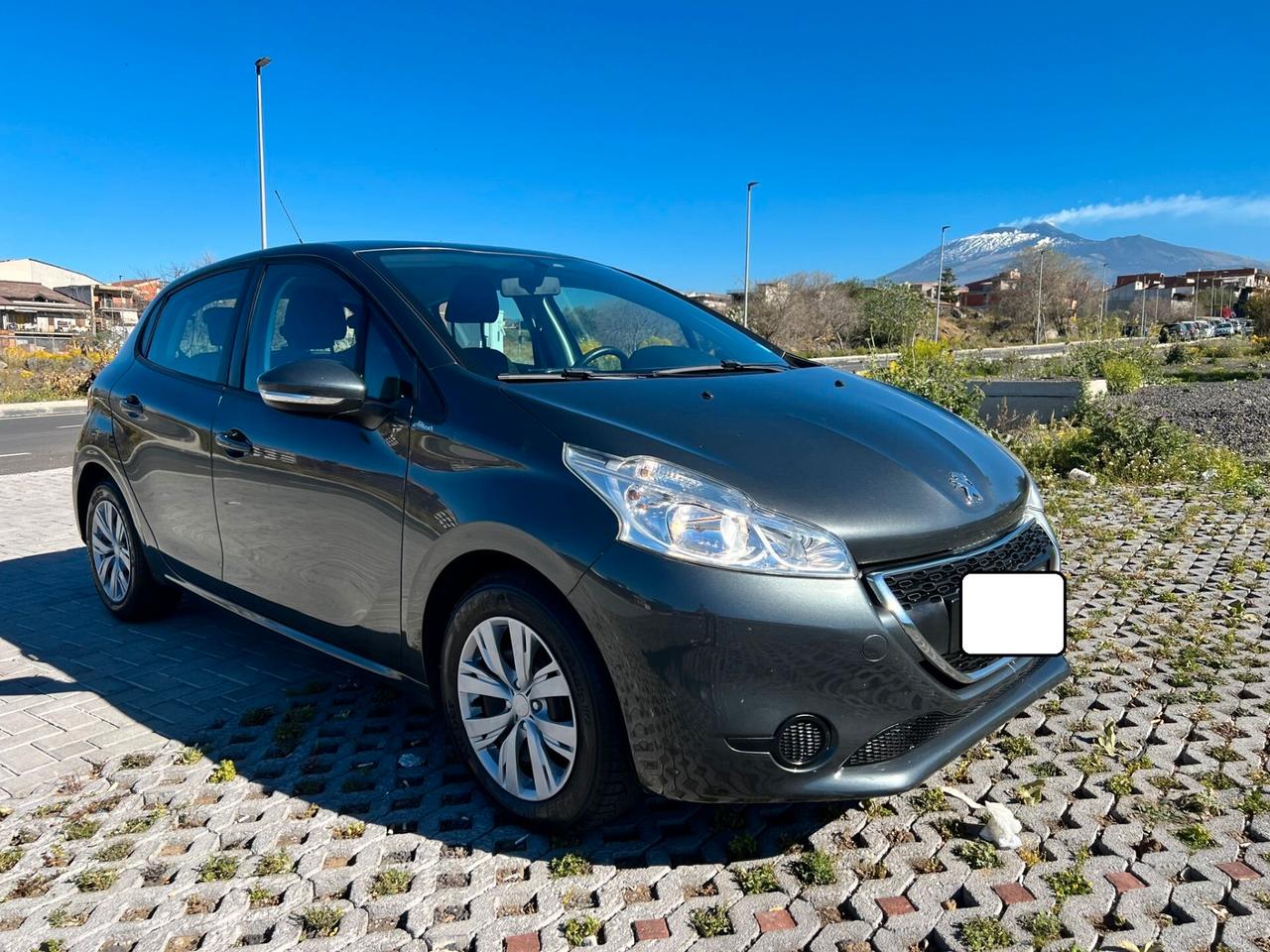 Peugeot 208 1.4HDI NEOPATENTATI CHIAMA 2013