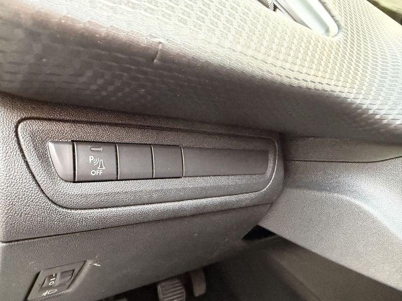 Peugeot 208 208 5p 1.2 puretech Allure 82cv CINGHIA NUOVA