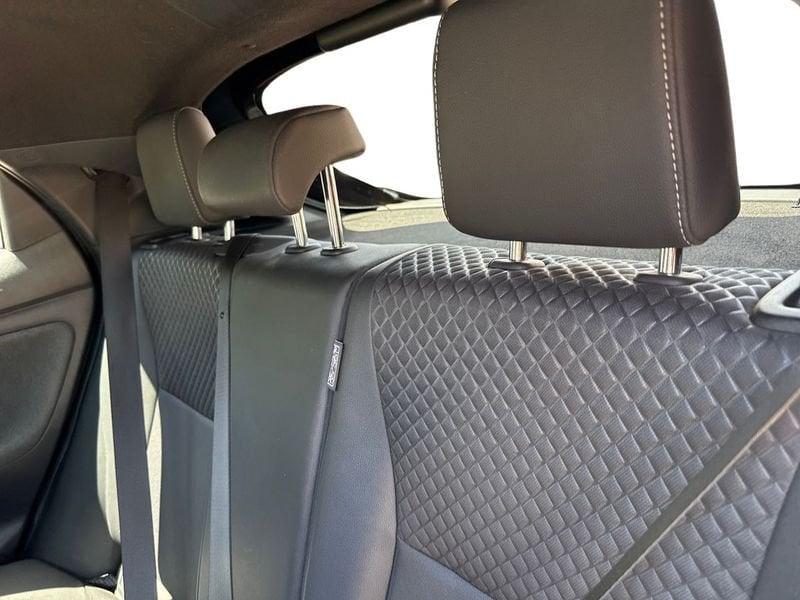Toyota Yaris Yaris 1.5h Style