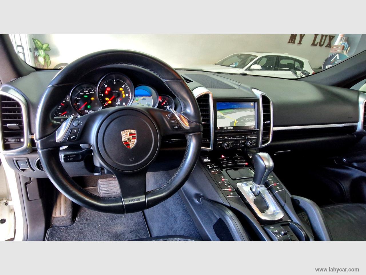 PORSCHE Cayenne 3.0 Diesel