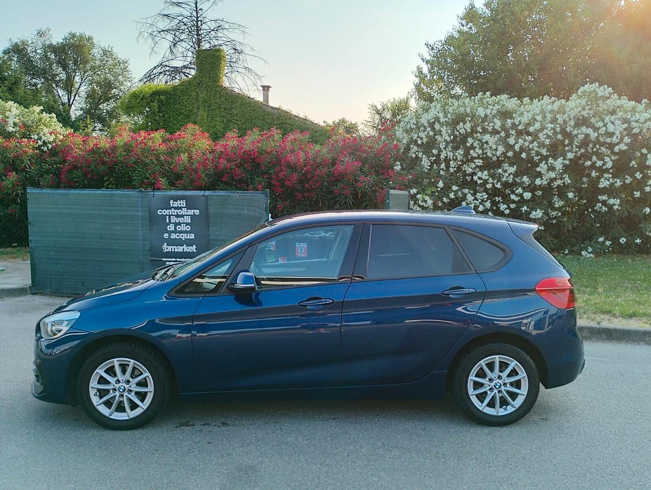 Bmw 216 d anno 2019 euro 6 ok neo patente