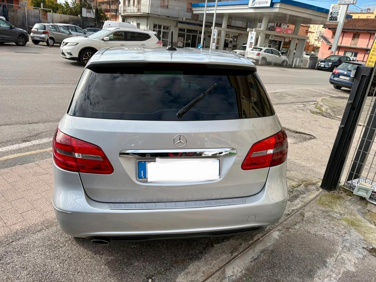 MERCEDES B 180 AUTOMATICA