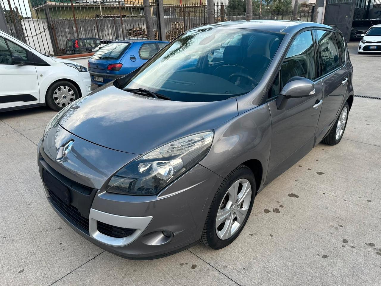 Renault Scenic 1.5 dCi 110CV Dynamique