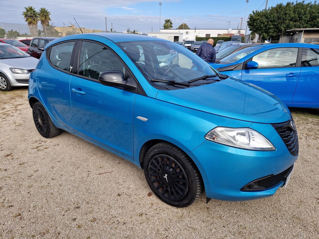 Lancia Ypsilon 0.9 TwinAir 80 CV - 2014