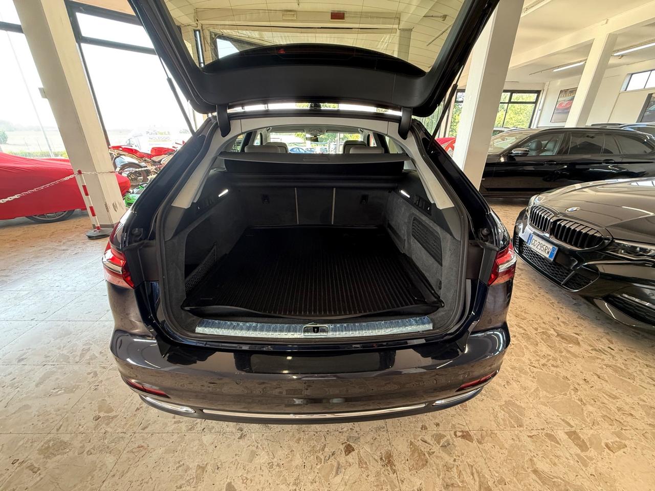 Audi A6 Avant 45 3.0 TDI 245CV quattro ultra S tronic 04/2021 EURO 6D